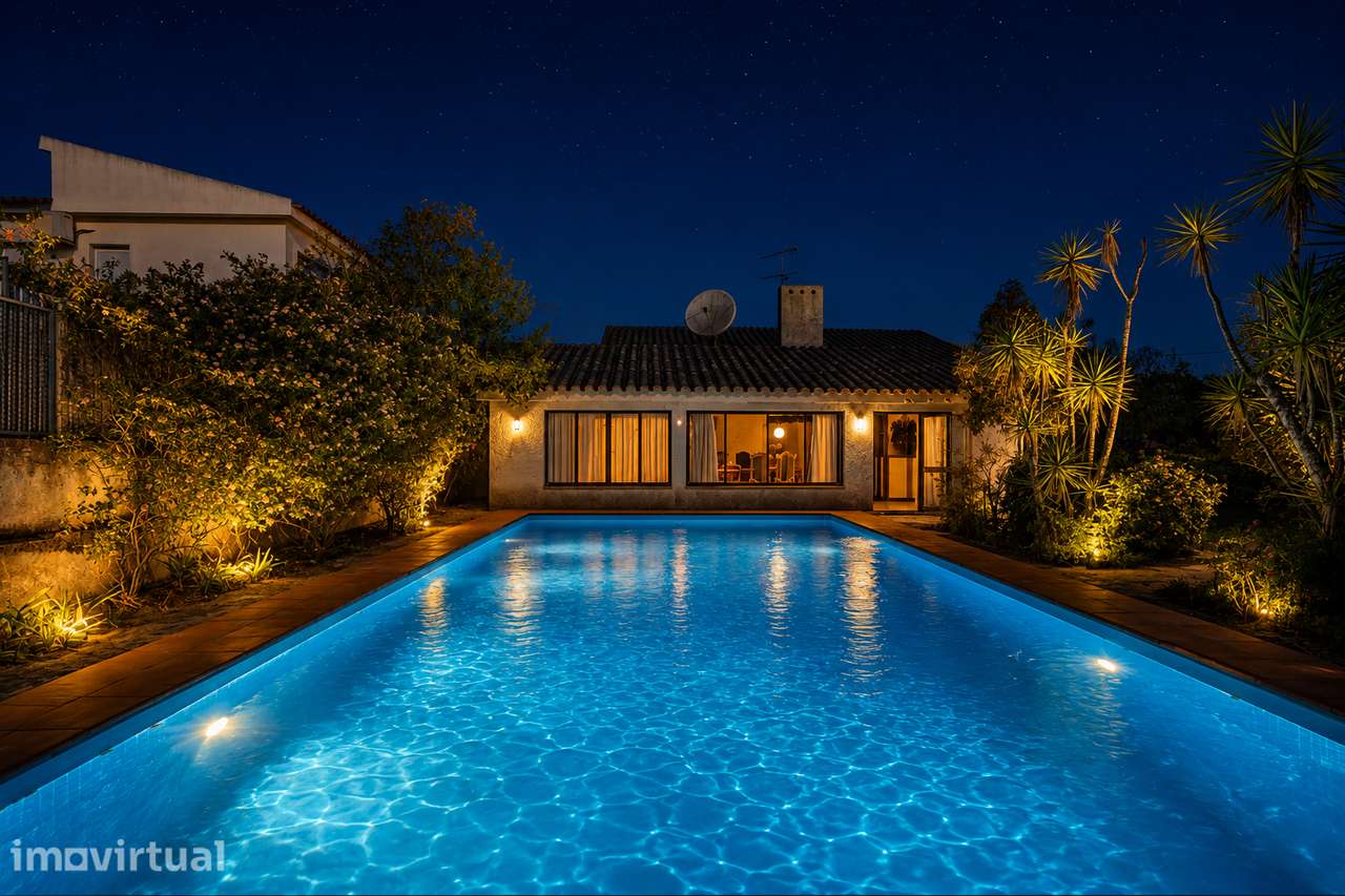 Moradia Isolada em Sesimbra com Piscina, Lote de 734 m² e Grande Poten - Grande imagem: 2/31