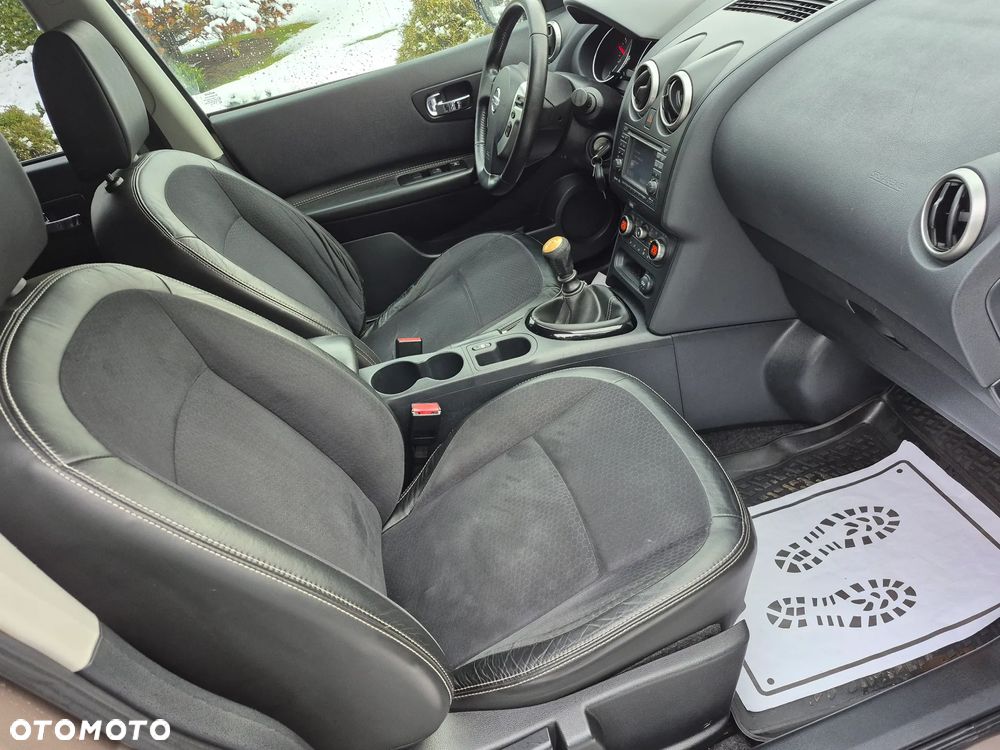 Nissan Qashqai 2.0 Tekna Premium - 12