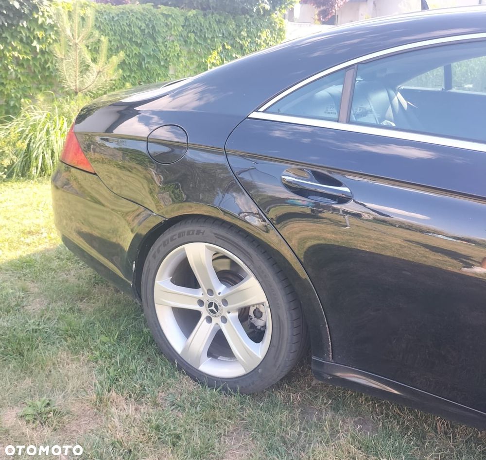 Mercedes-Benz CLS - 6