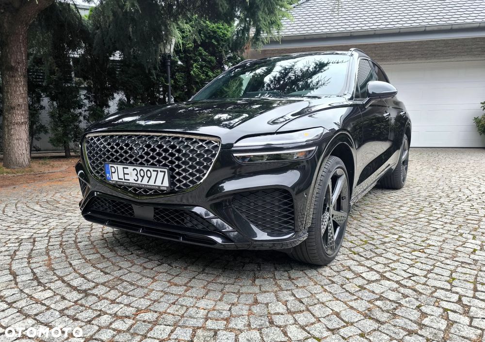 Genesis GV70 - 16