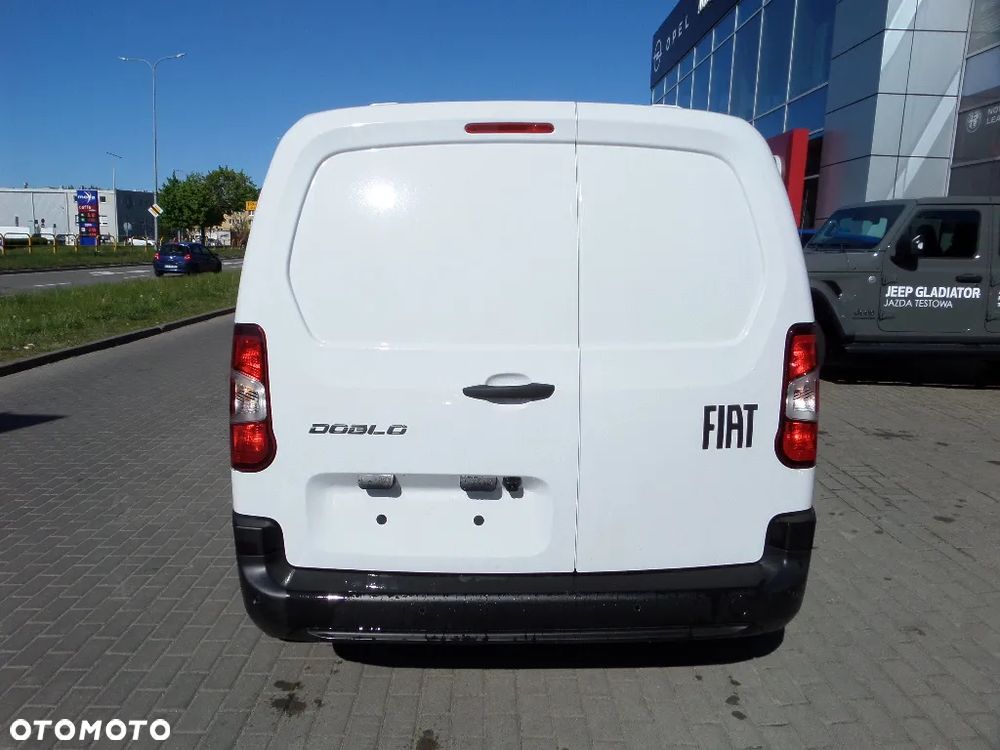 Fiat Doblo Cargo M 1.2 benzyna 110KM - 6