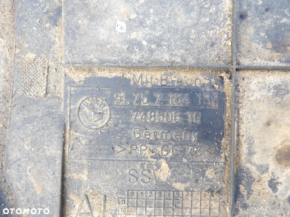 BMW - E84 - ŚRODKOWA OSŁONA PODWOZIA - 7164156 - 2