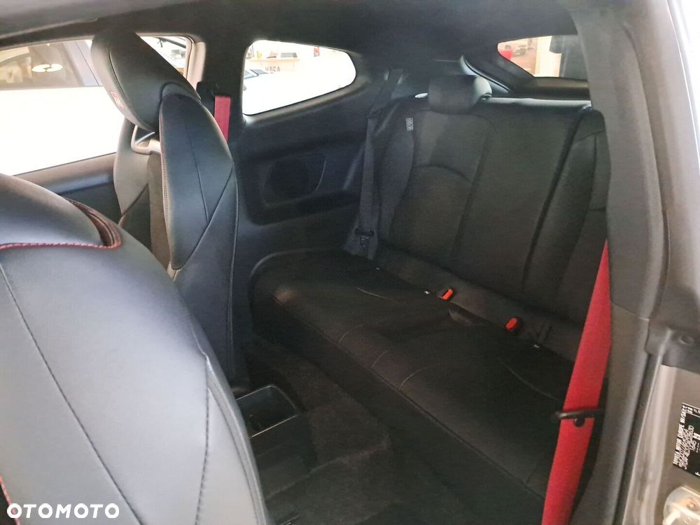 Toyota Yaris - 11