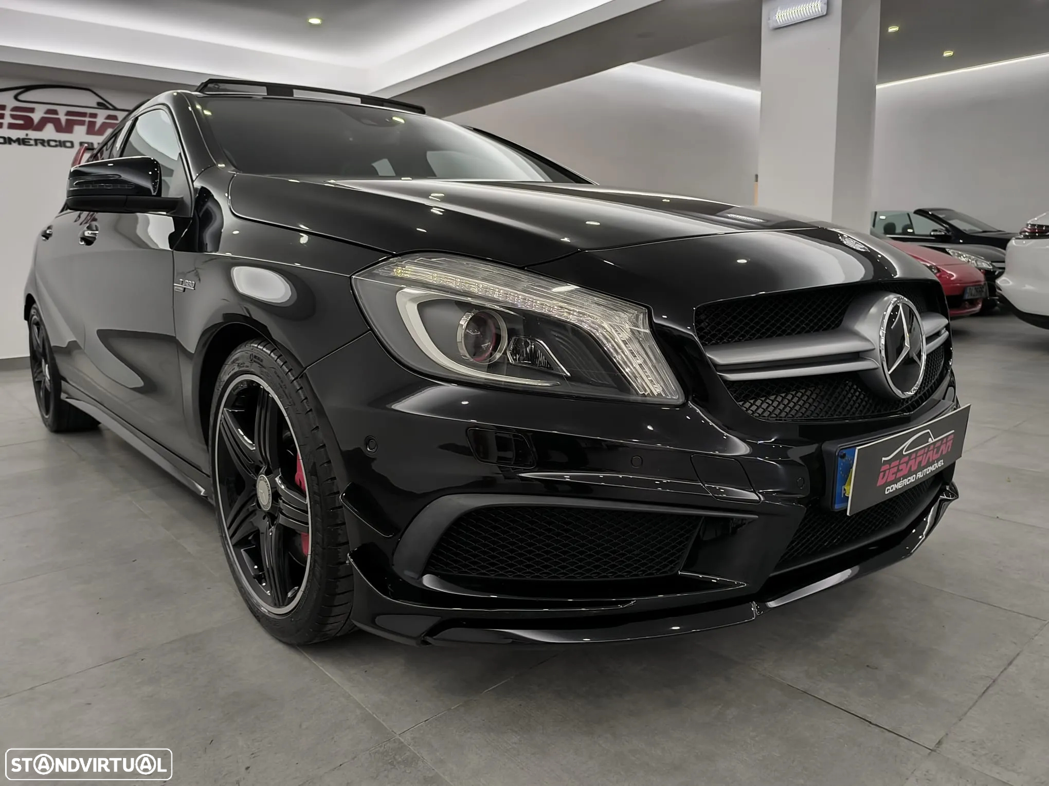 Mercedes-Benz A 45 AMG 4Matic Speedshift 7G-DCT - 12