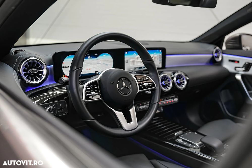 Mercedes-Benz CLA 180 7G-DCT Edition Progressive Line - 33
