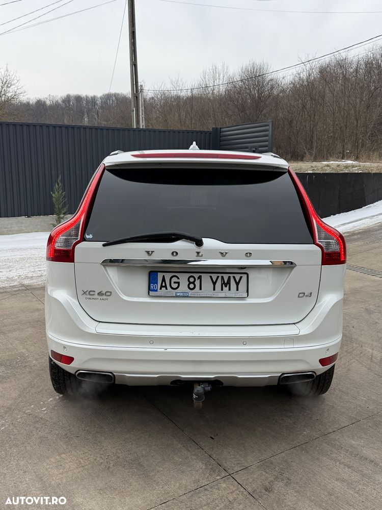 Volvo XC 60 D4 VEA Start-Stop Momentum - 4