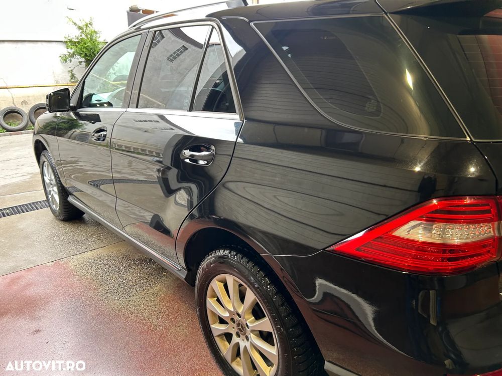 Mercedes-Benz ML 250 BlueTEC 4MATIC 7G-TRONIC - 7