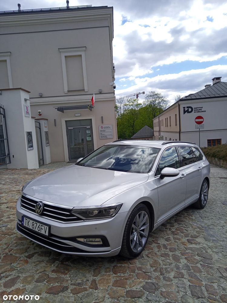 Volkswagen Passat 2.0 TDI SCR DSG Business - 1