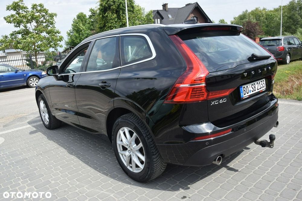 Volvo XC 60 D4 AWD Geartronic Momentum - 18