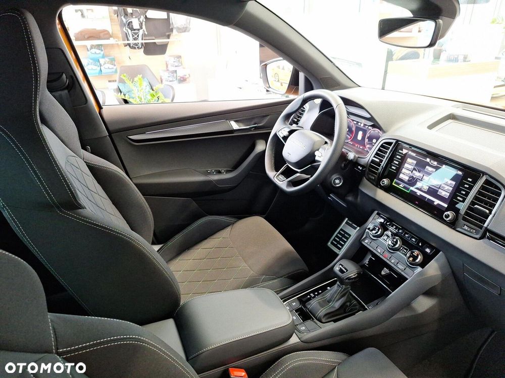 Skoda Karoq 1.5 TSI ACT Sportline DSG - 25