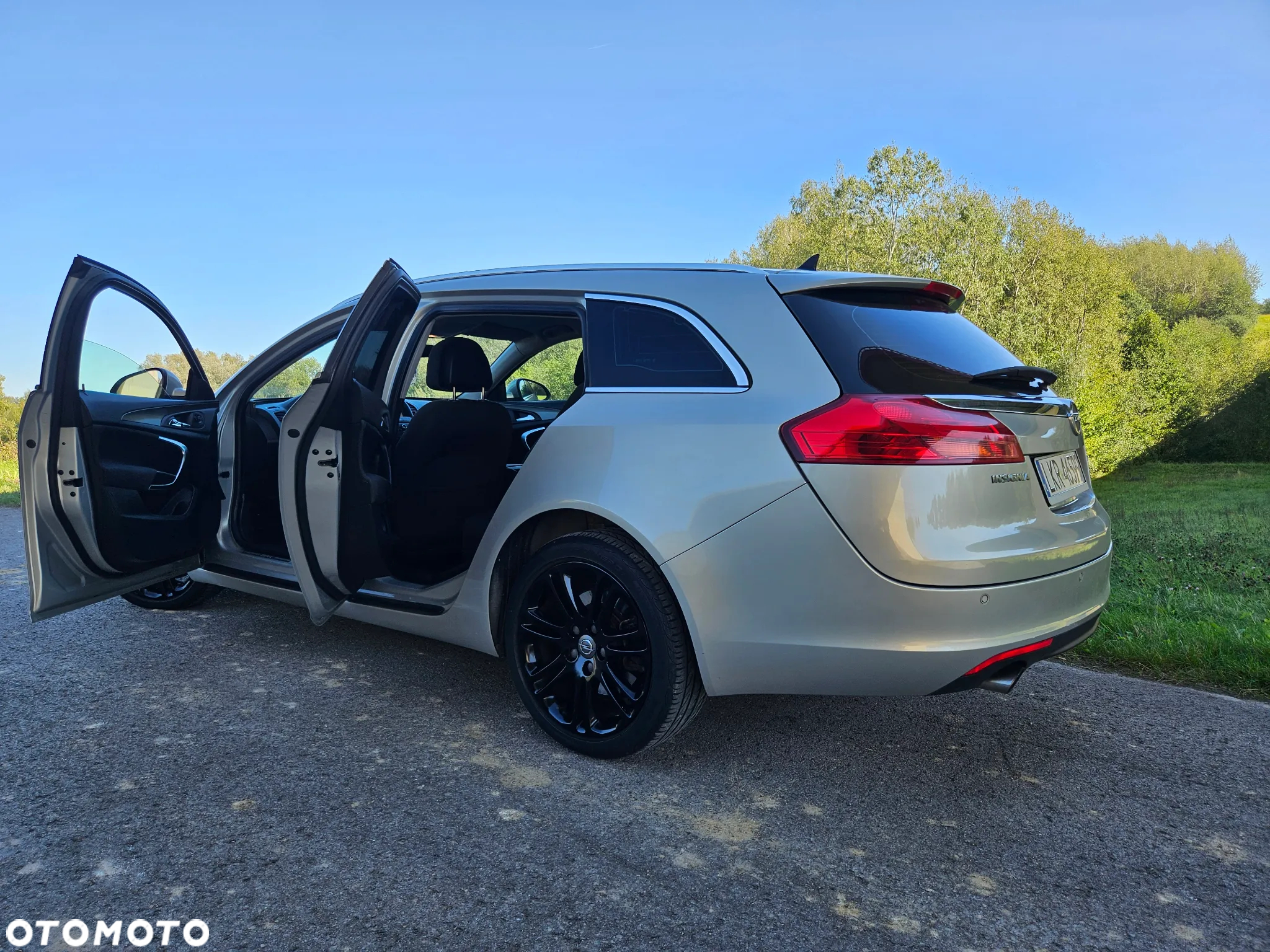 Opel Insignia 2.0 T Cosmo 4x4 - 11