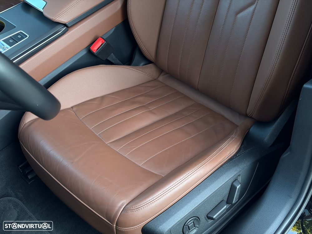 Audi A6 Avant 2.0 TDi Advance S tronic - 28