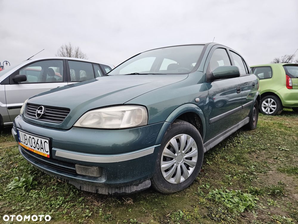 Opel Astra - 2