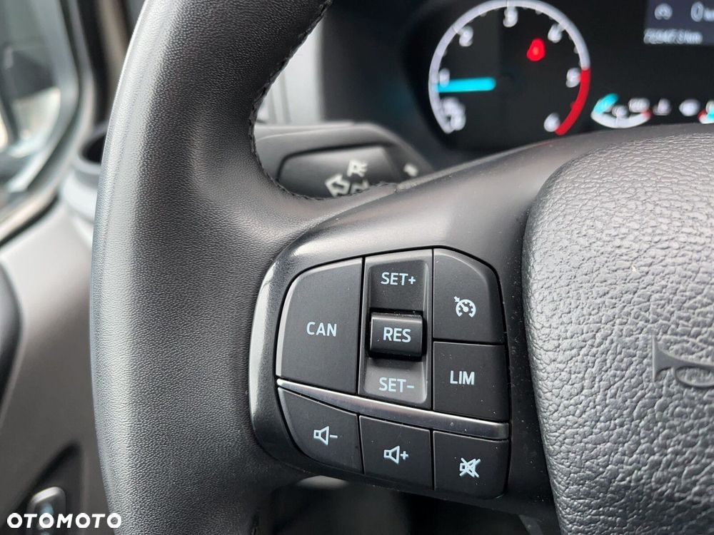 Ford Transit Custom - 22