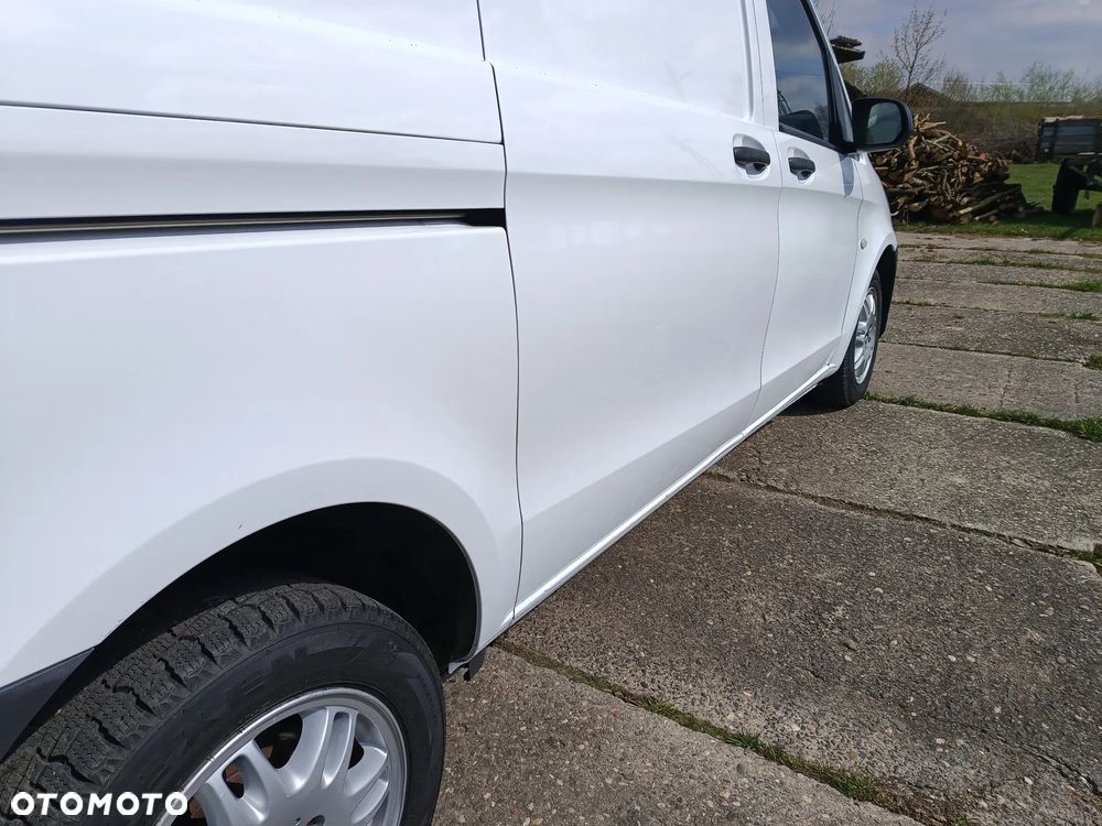 Mercedes-Benz VITO 1.6 diesel 111 CDI 114kM, WERSJA LONG L2H1 HAK, STAN BARDZO DOBRY, 2017 rok, BEZ WKŁADU FINANSOWEGO! - 20