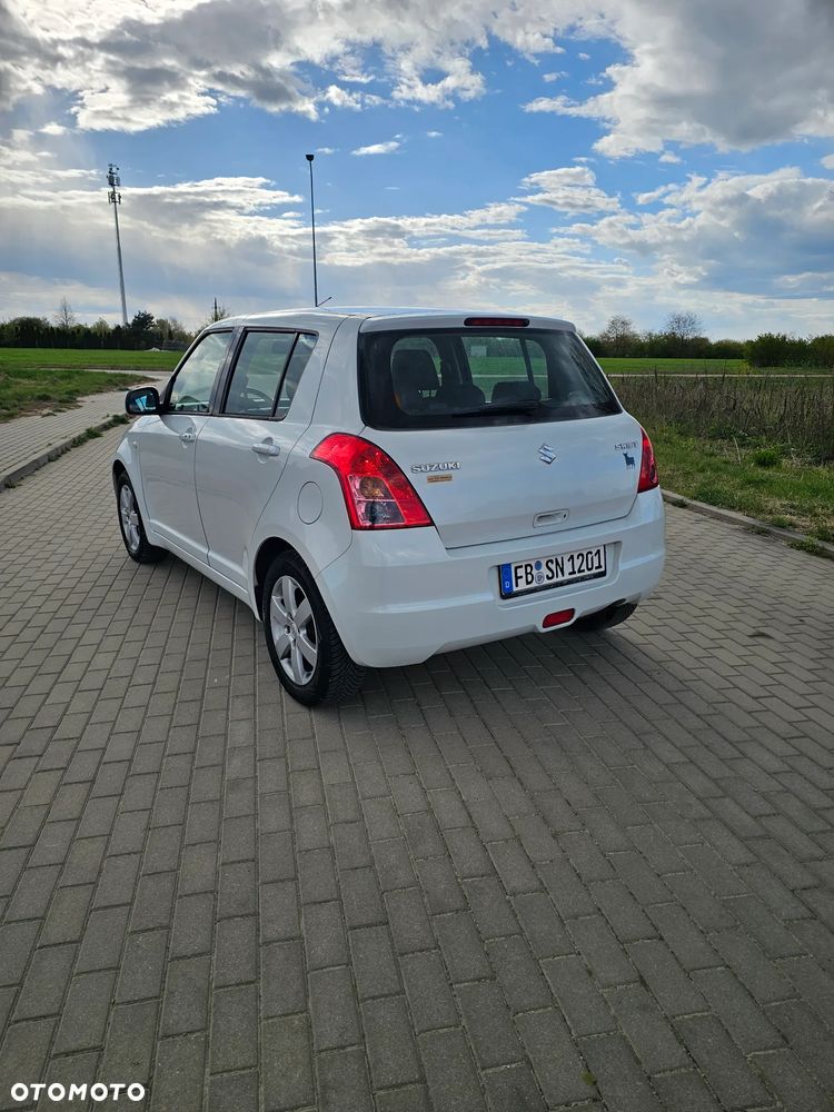 Suzuki Swift 1.3 Comfort - 8