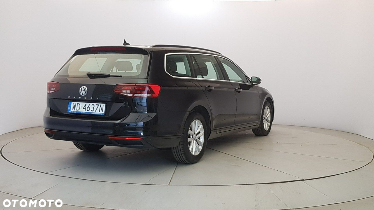 Volkswagen Passat - 7