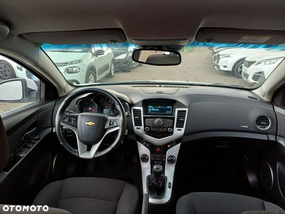 Chevrolet Cruze 2.0 LTZ - 24