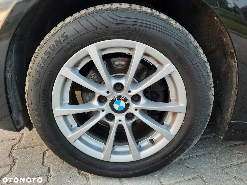BMW Seria 3 318i Edition Luxury Line Purity - 12