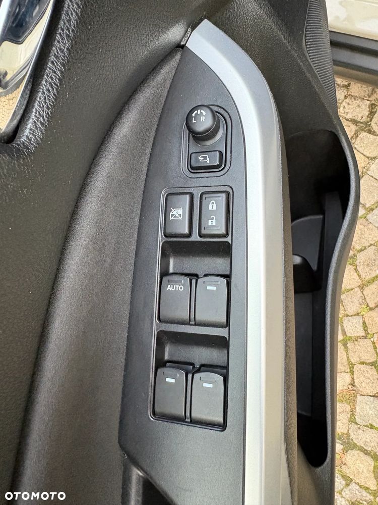 Suzuki Vitara 1.6 XLED 2WD - 30
