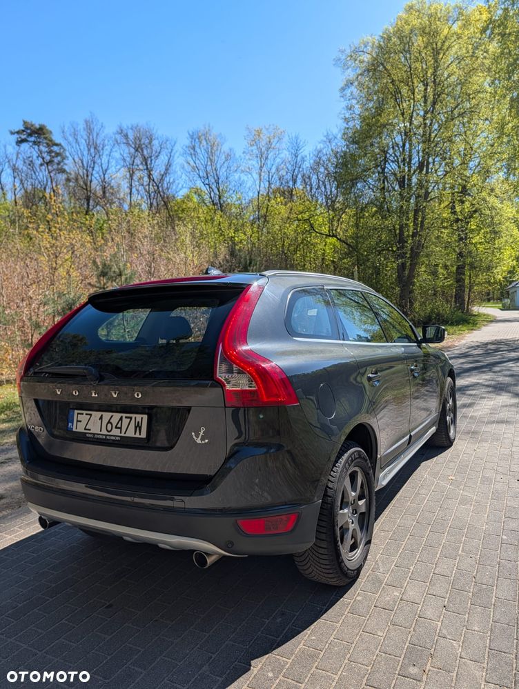 Volvo XC 60 D5 AWD Kinetic - 6