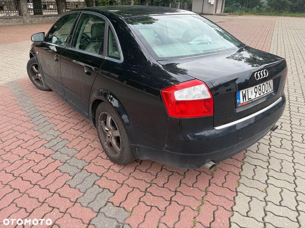 Audi A4 Limousine 1.8T - 10