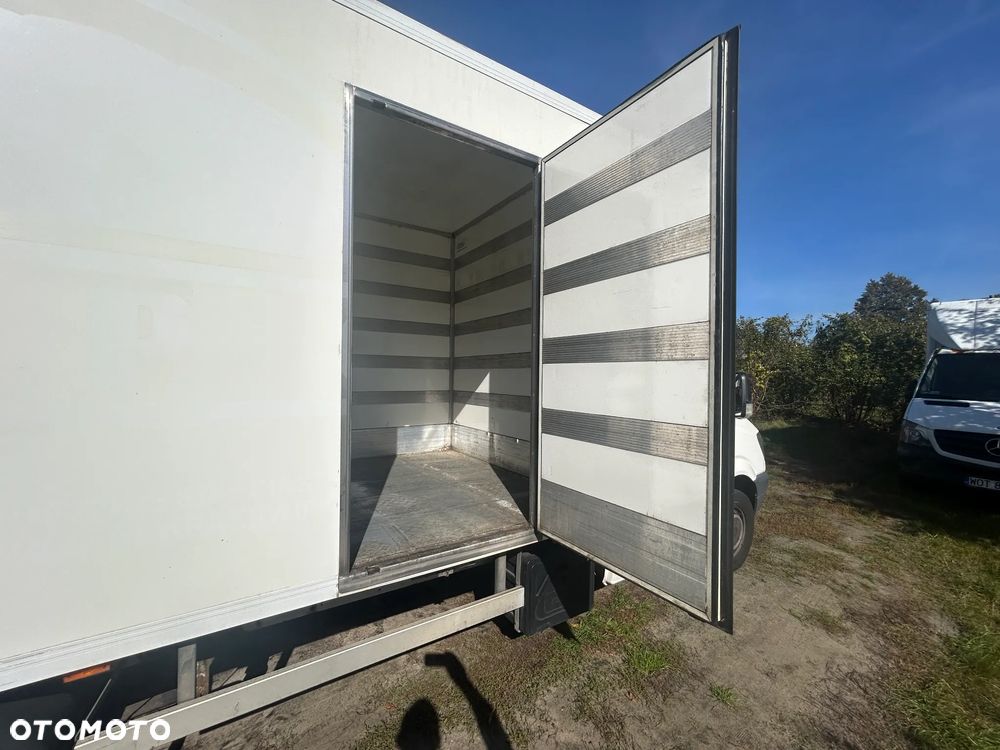 Mercedes-Benz SPRINTER - 17