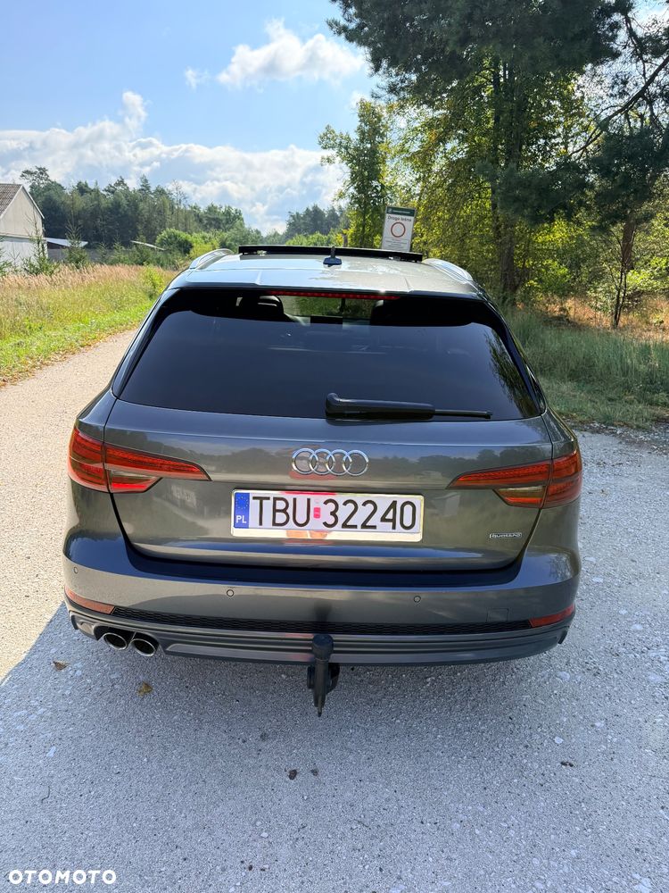 Audi A4 Avant - 11