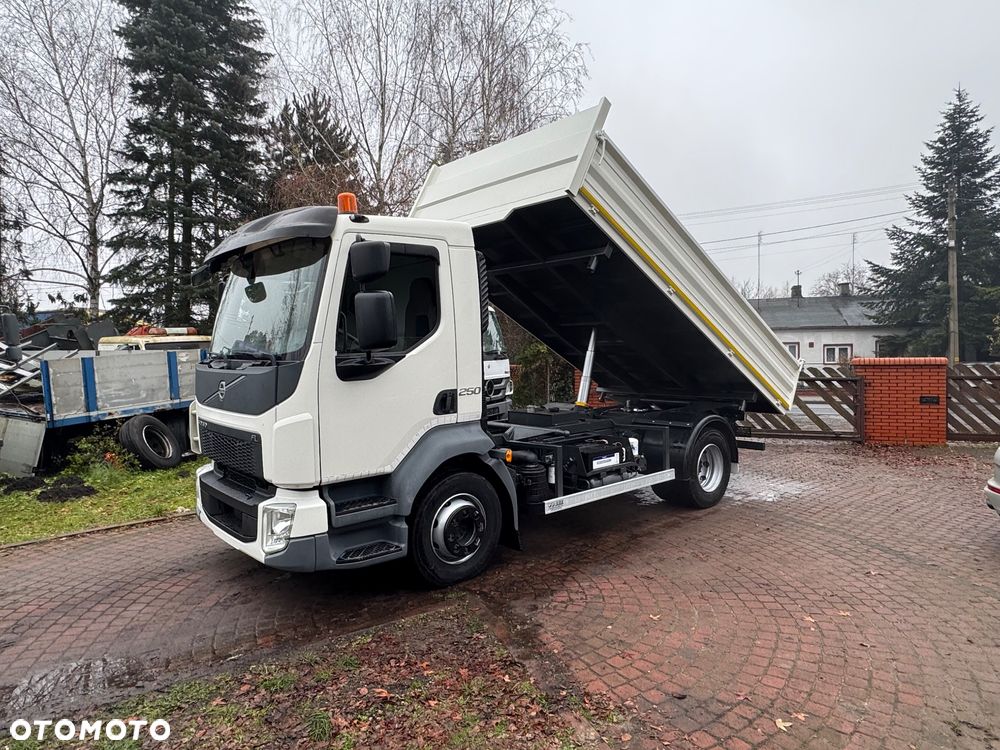 Volvo FL 250 Wywrotka 3 Stronna - 1