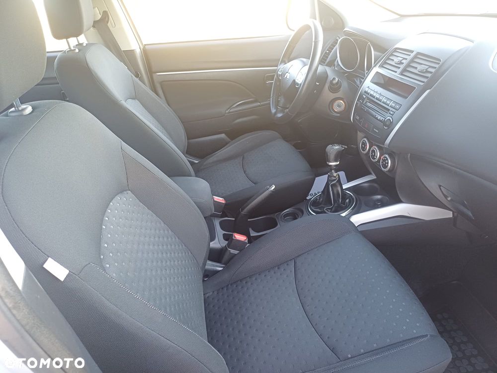 Mitsubishi ASX 1.8 DI-D 2WD Invite - 17