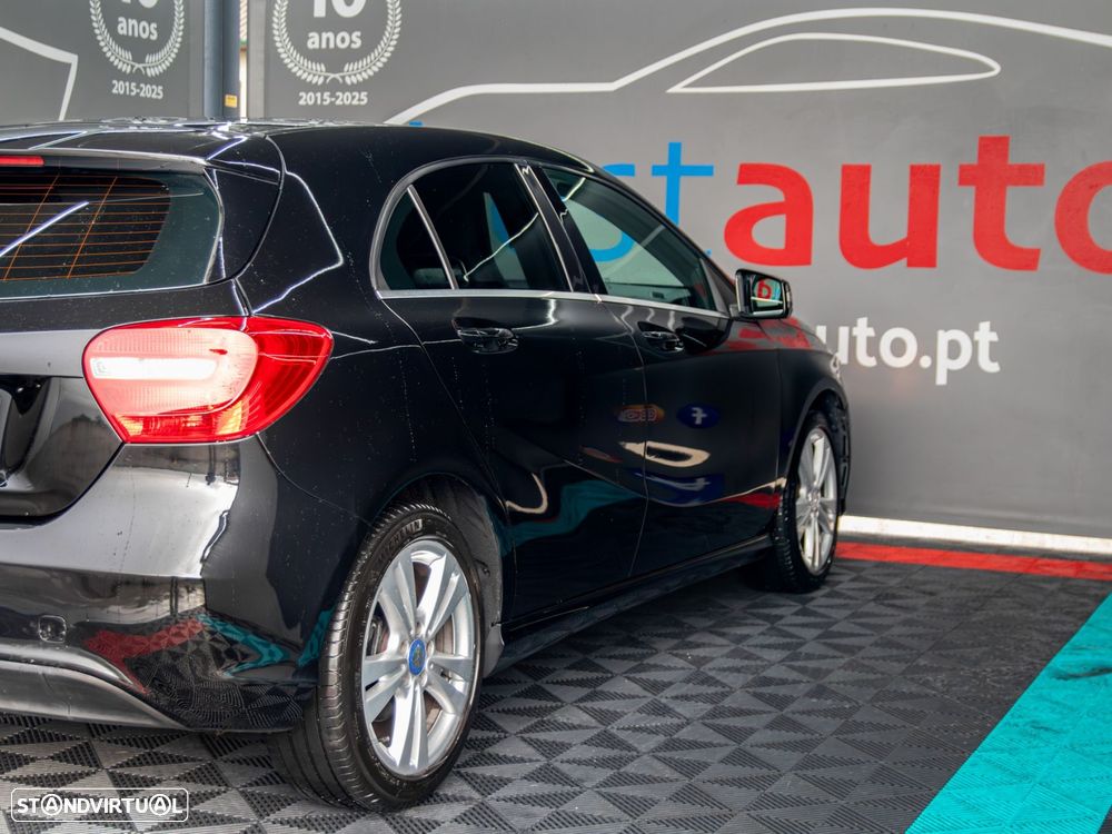 Mercedes-Benz A 180 d Urban Aut. - 6