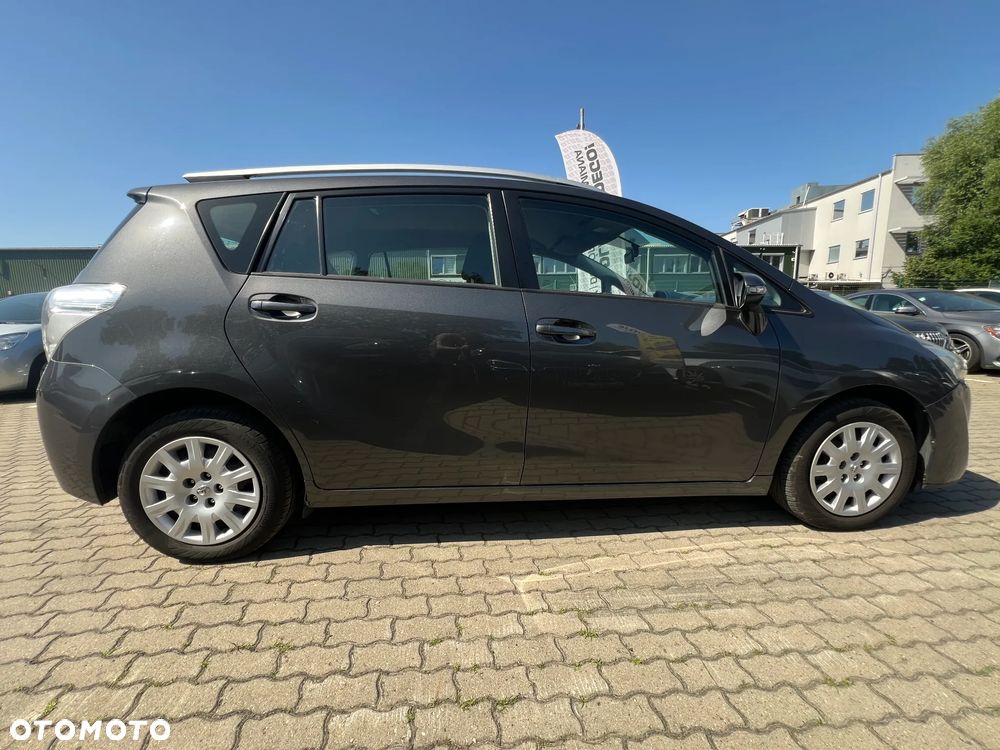 Toyota Verso - 10