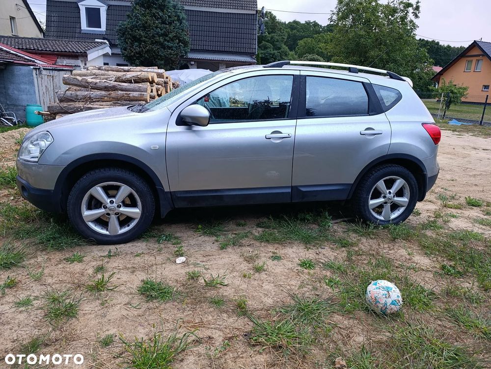 Nissan Qashqai - 4