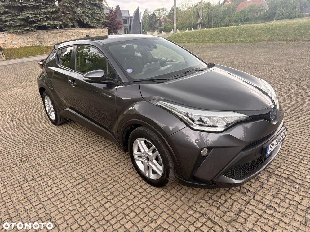 Toyota C-HR - 4