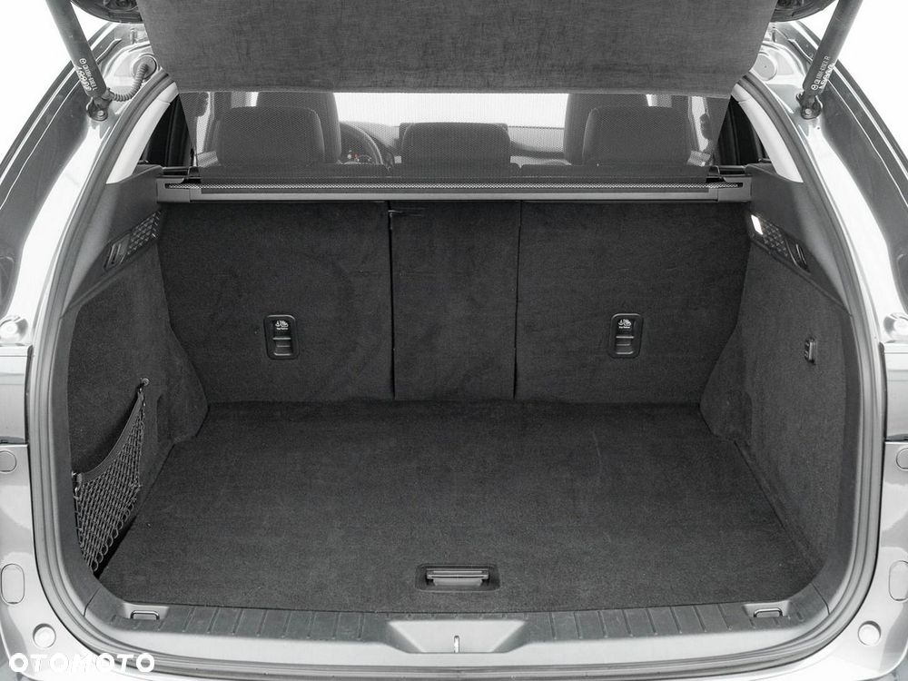 Mazda CX-60 - 30