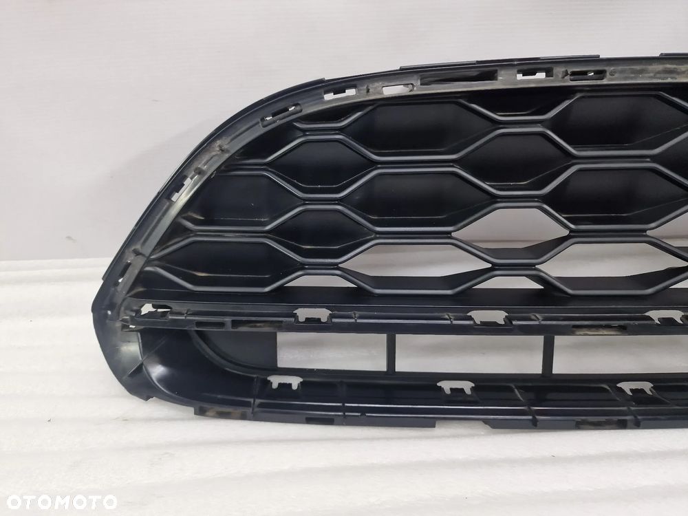 MINI F60 LIFT S COUNTRYMAN 19- KRATKA ŚRODKOWA ZDERZAKA PRZEDNIEGO PRZÓD / ATRAPA / GRILL , NR 7931641 , NR AUKCJI KR323 - 2