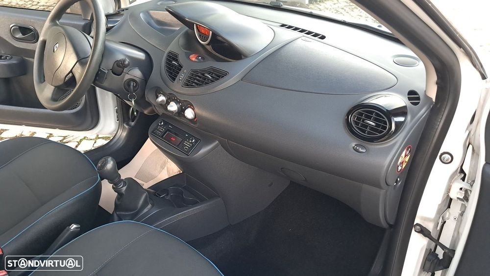 Renault Twingo 1.2 16V Dynamique - 17