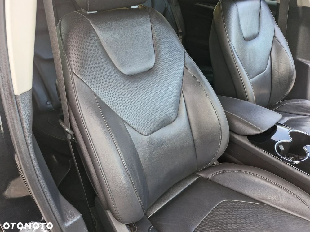 Ford Mondeo - 19