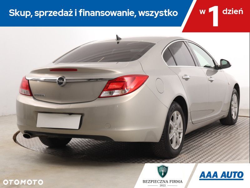 Opel Insignia - 7