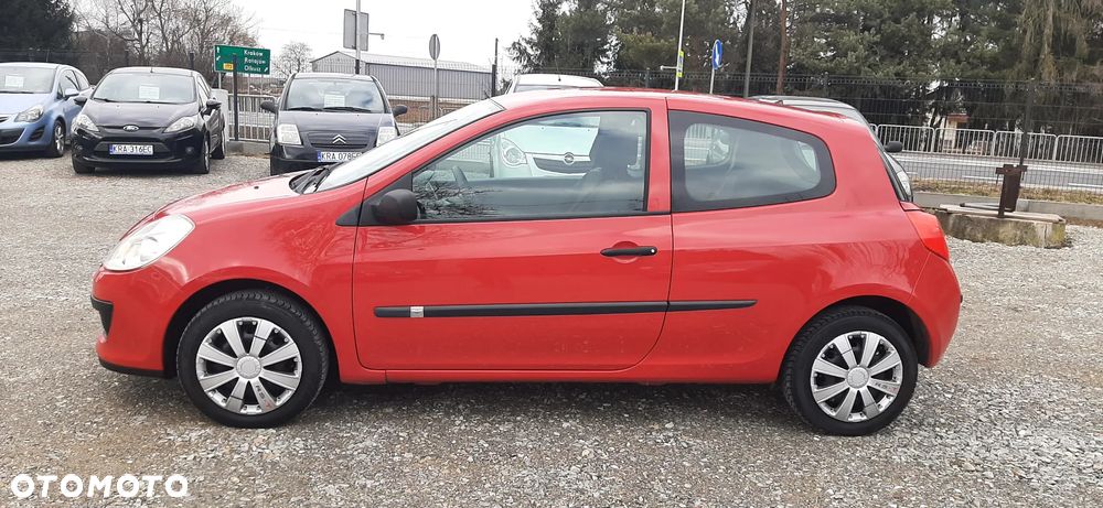 Renault Clio - 37