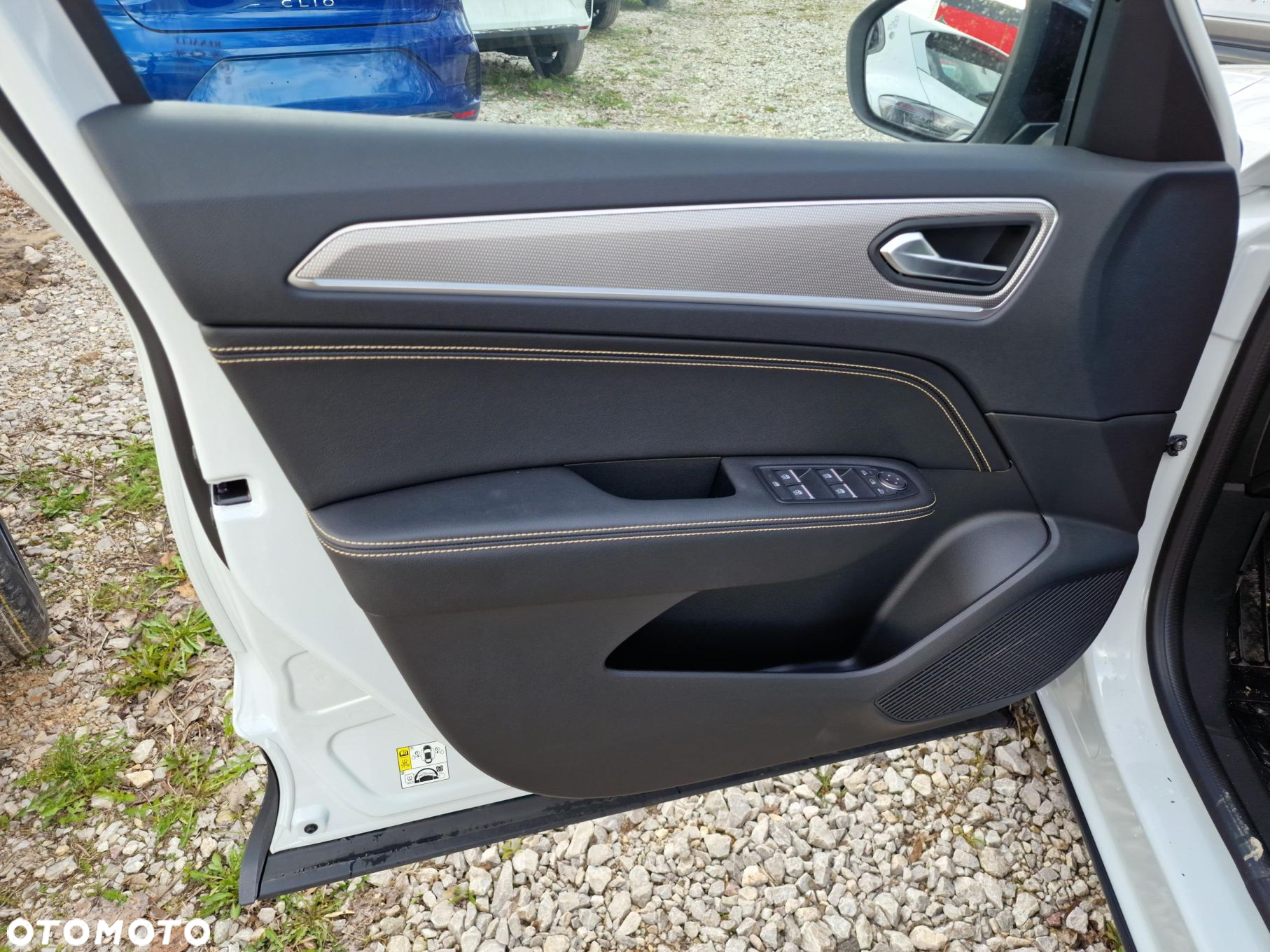 Renault Arkana 1.3 TCe mHEV Techno EDC - 11