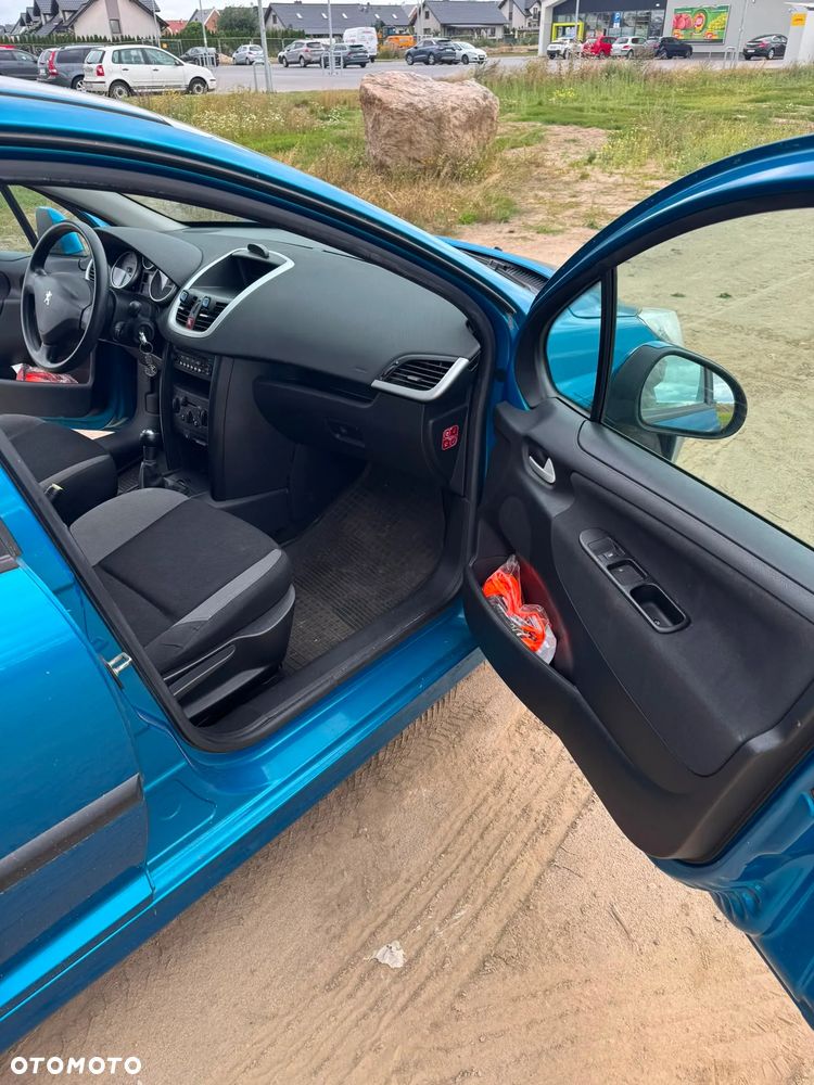 Peugeot 207 1.4 Presence - 10