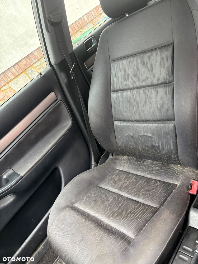 Audi A4 Avant 1.8T - 24