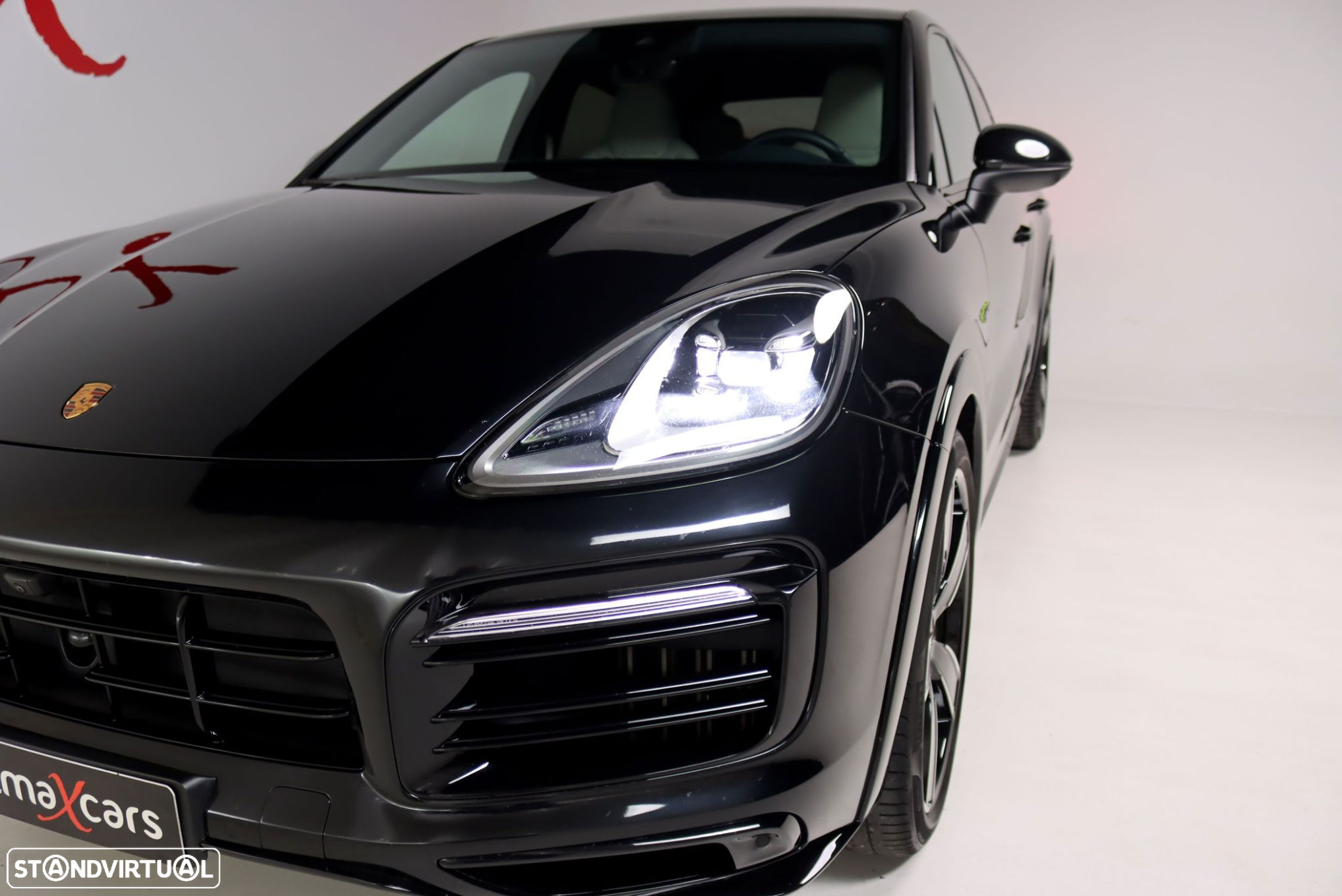Porsche Cayenne Coupé E-Hybrid Platinum Edition - 13