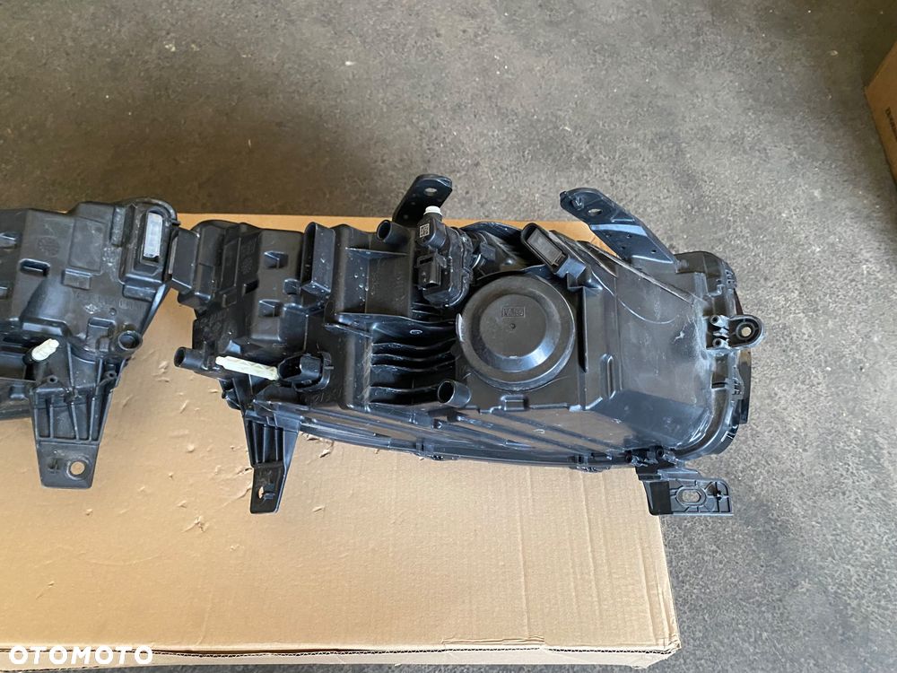 DACIA DUSTER DASTER 3 III 2 sztuki LAMPY PRZEDNIE Kompletna LAMPA PRZEDNIA PRAWA LEWA  REFLEKTOR PRAWY lewy PRZÓD  EUROPA lreflektory FULL LED LEDOWE FULLLED 260107725R 260603515R  Wwa - 10