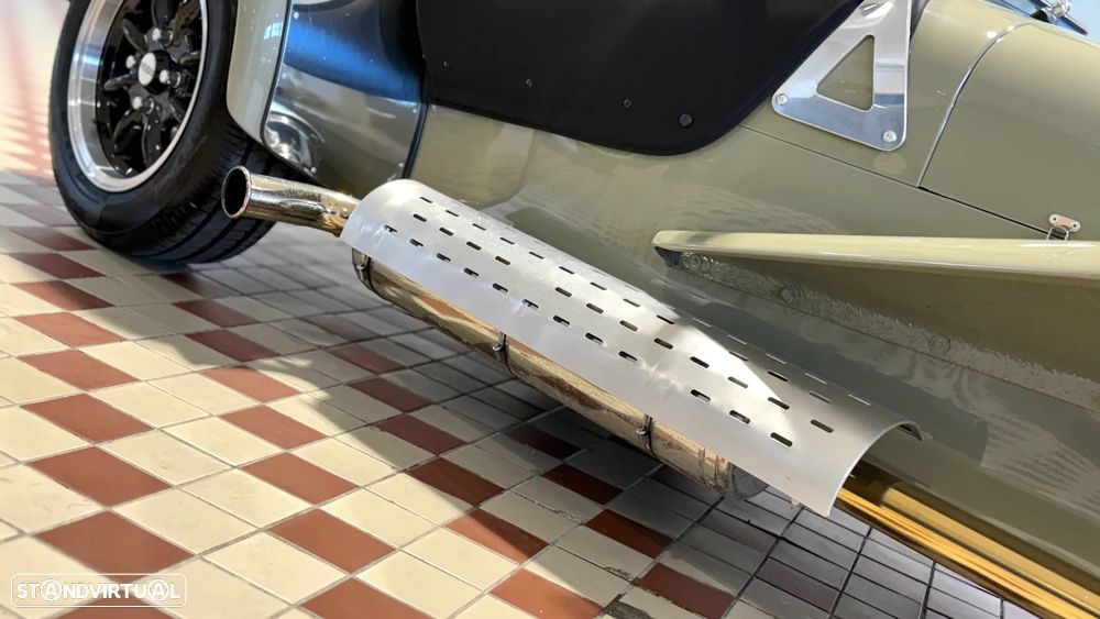 Caterham Super Seven 1600 - 7