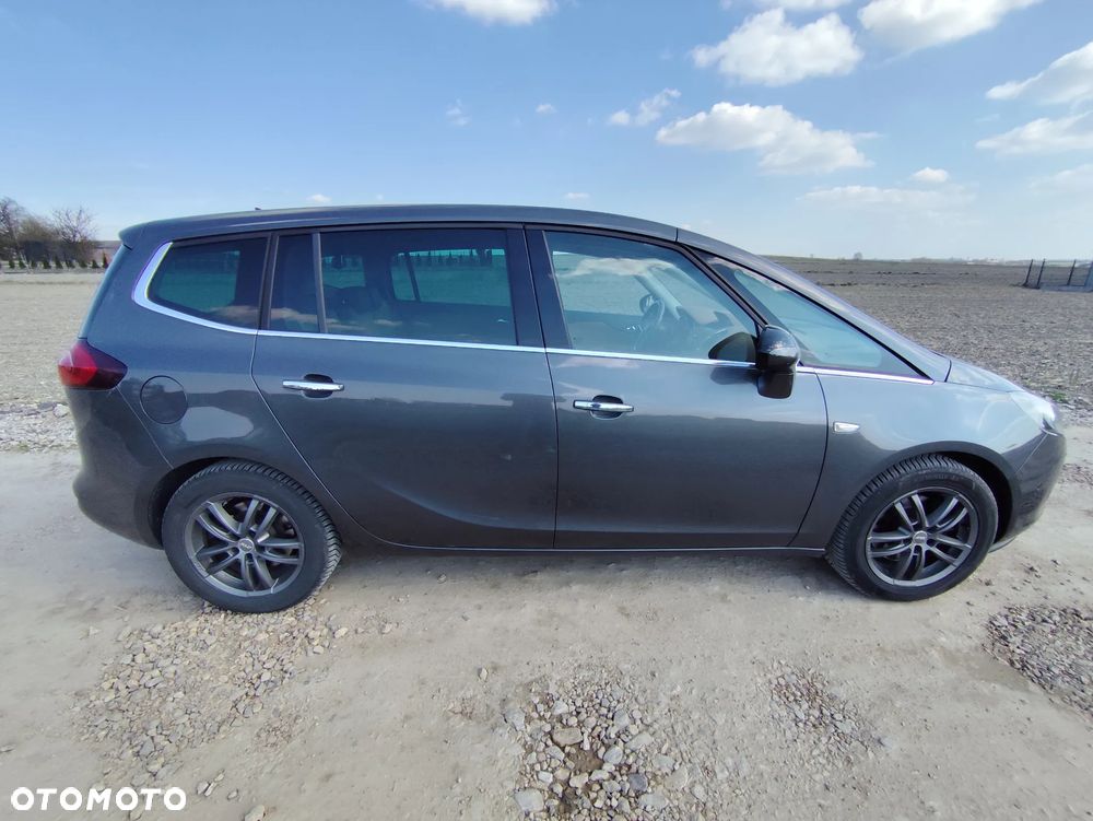 Opel Zafira 2.0 CDTI Cosmo - 12