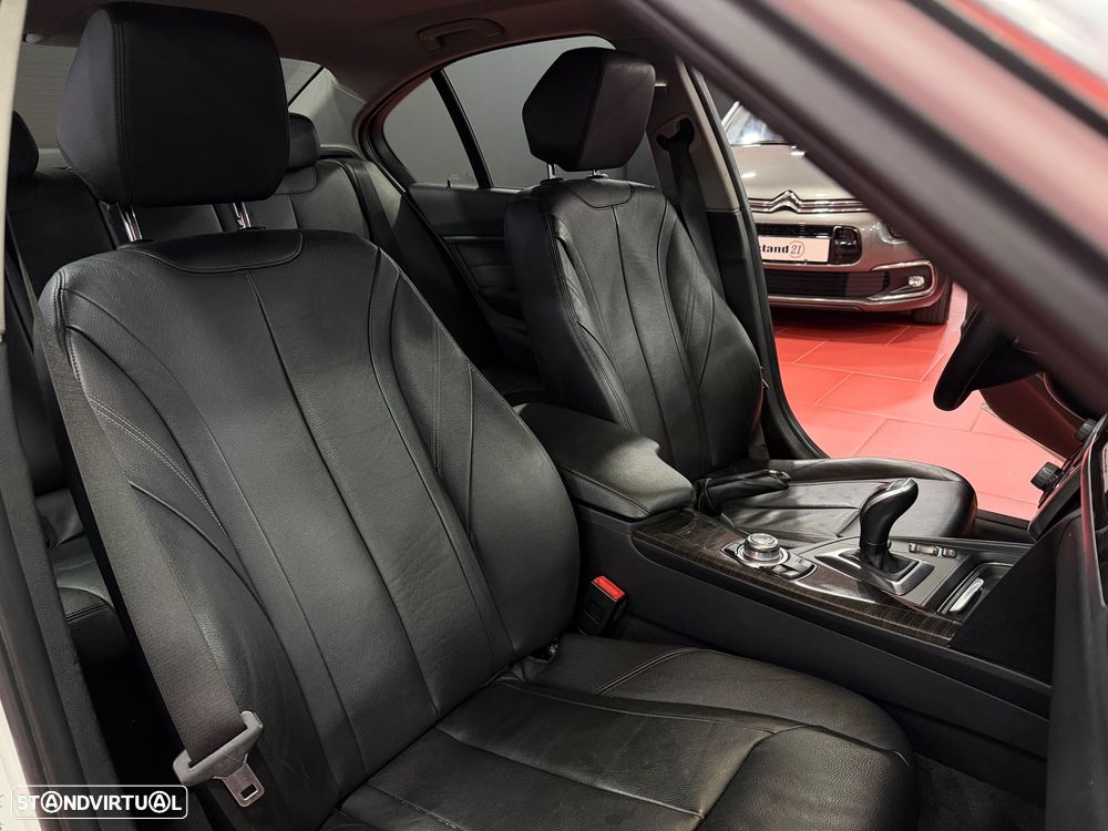 BMW 320 d Sport-Aut. Luxury Line - 19