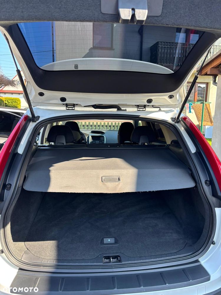 Volvo XC 60 DRIVe Kinetic - 9