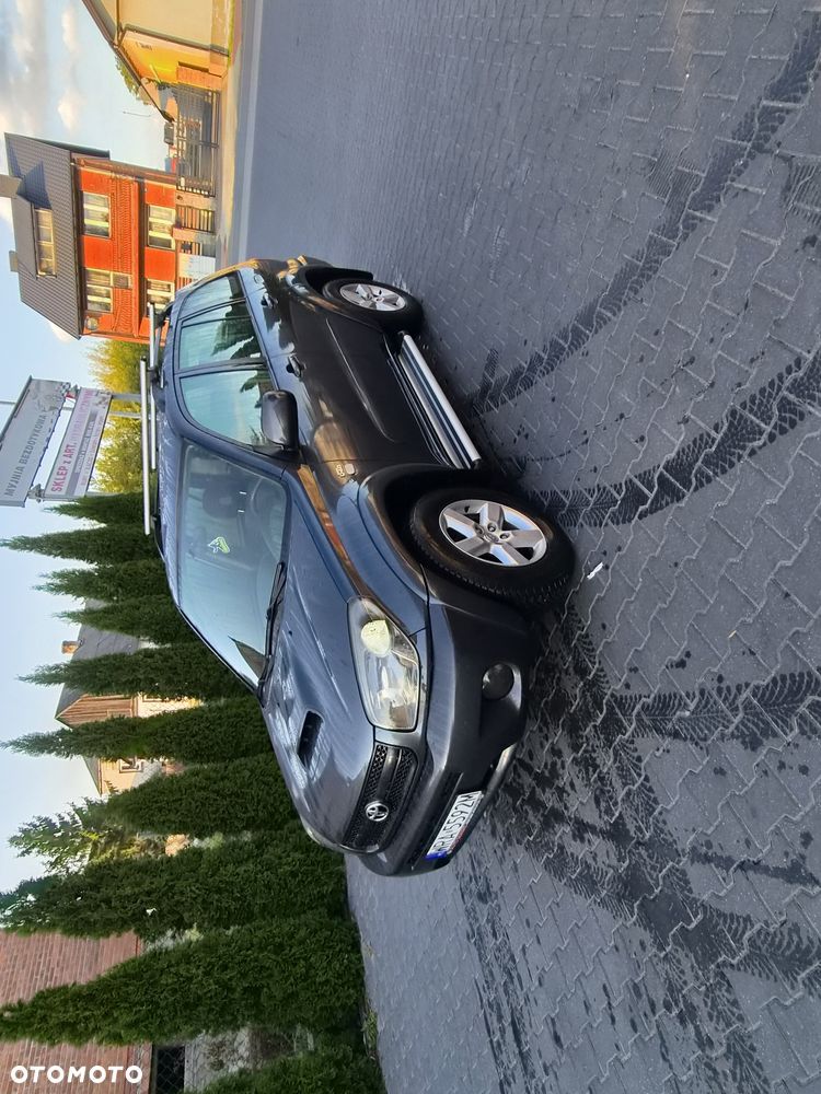 Toyota RAV4 - 2